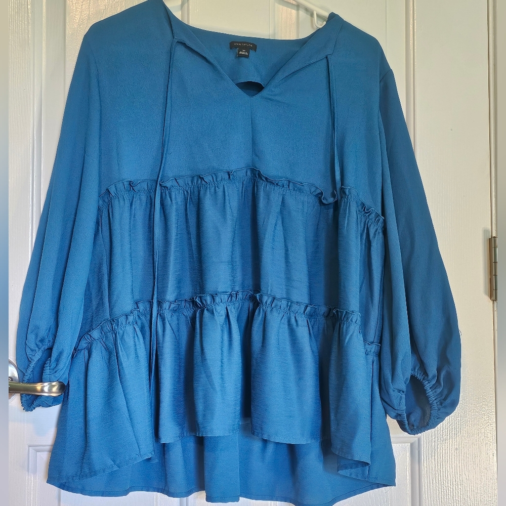Ann Taylor Oversized Blue Boho Tiered Tunic Blouse Women's Sz XS